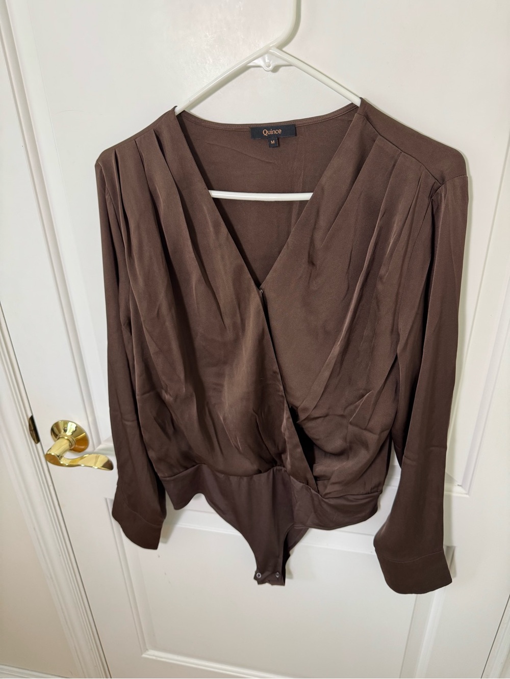 Quince Washable Stretch Silk Surplice Bodysuit M - Picture 5 of 8